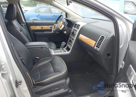 2010 Lincoln Mkx z USA, uszkodzony, nr VIN 2LMDJ6JC1ABJ32601